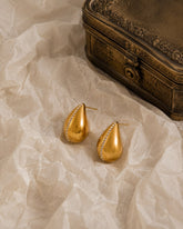 Contour Drops