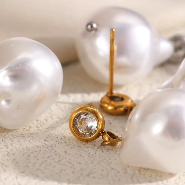 Pearl Drop Earring
