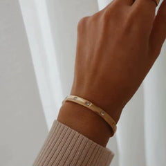The Elan Bangle