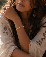 Dove Round Bracelet