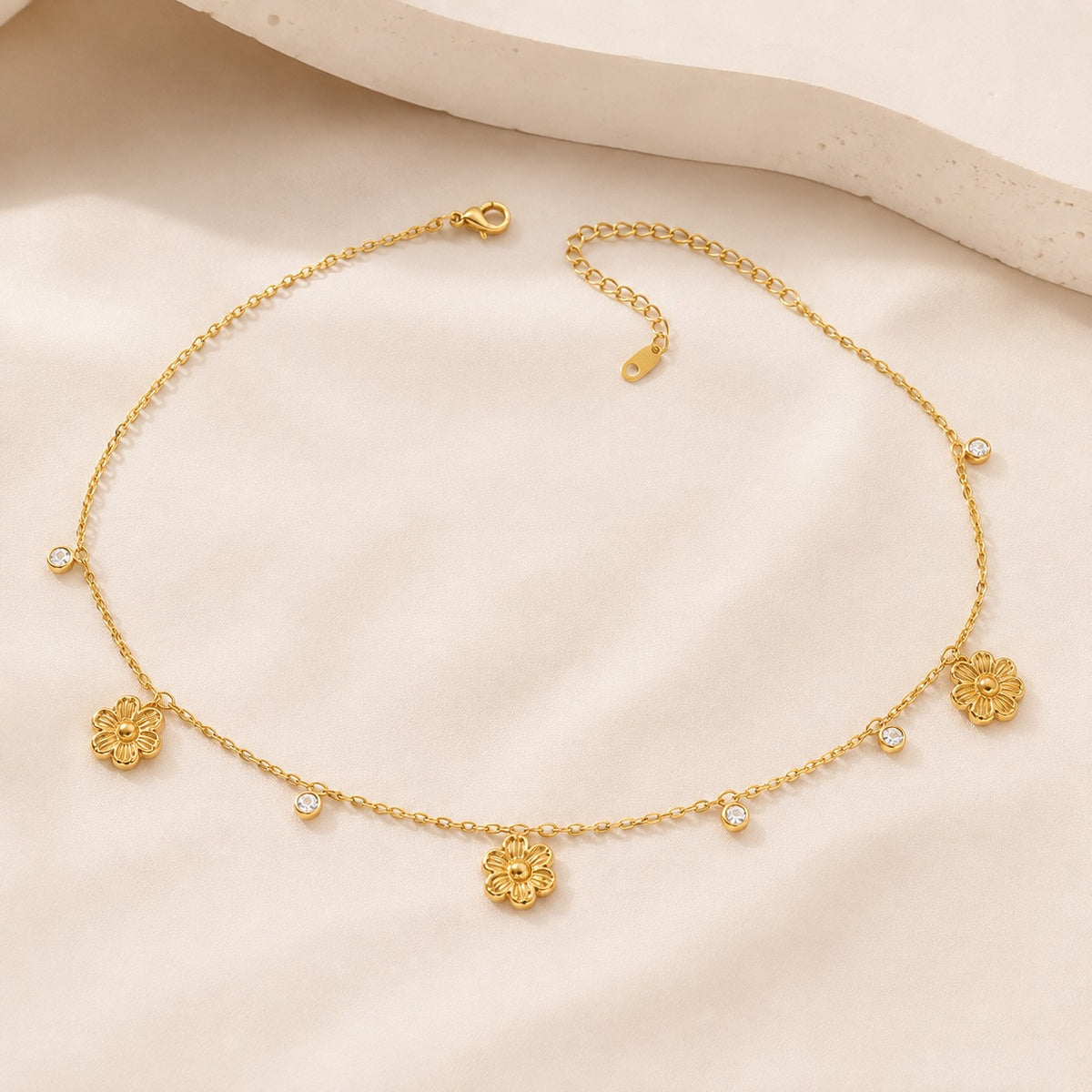 Flora Wing Necklace Set