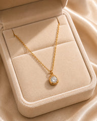 Parisian Simplicity Necklace