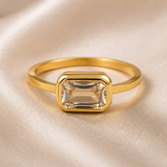 White Horizon Ring